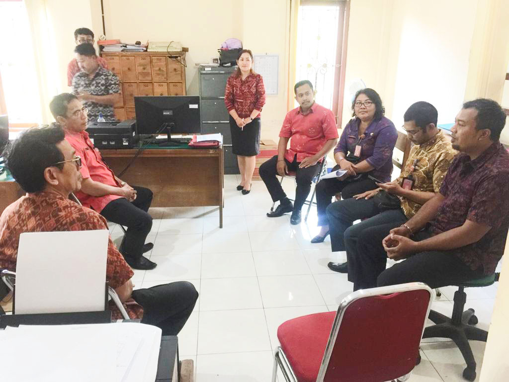 Pembinaan Fasilitasi Pengelolaan Aset Desa Di Desa Petang dan Desa Sulangai